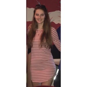 Heart & Hips 3/4 Sleeved Dress